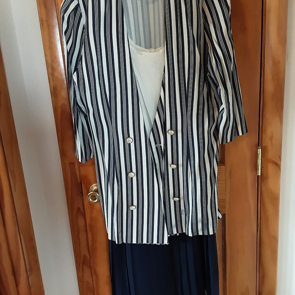 Sheri Martin blue and cream